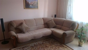 Угловой диван совместно с креслом обивка флок